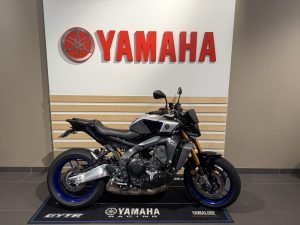 YAMAHA MT-09 SP