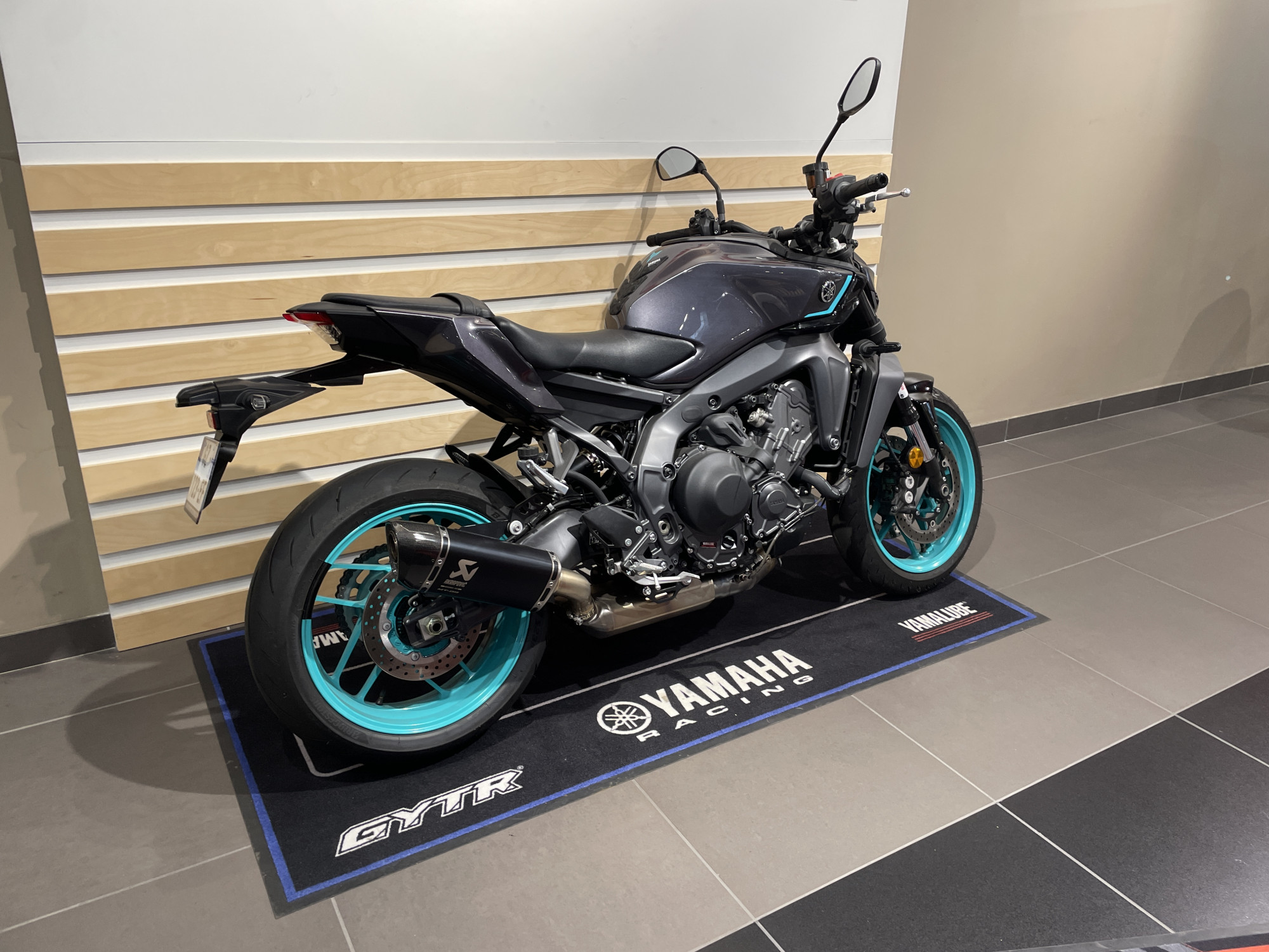 YAMAHA MT-09 Y-AMT – Image 3