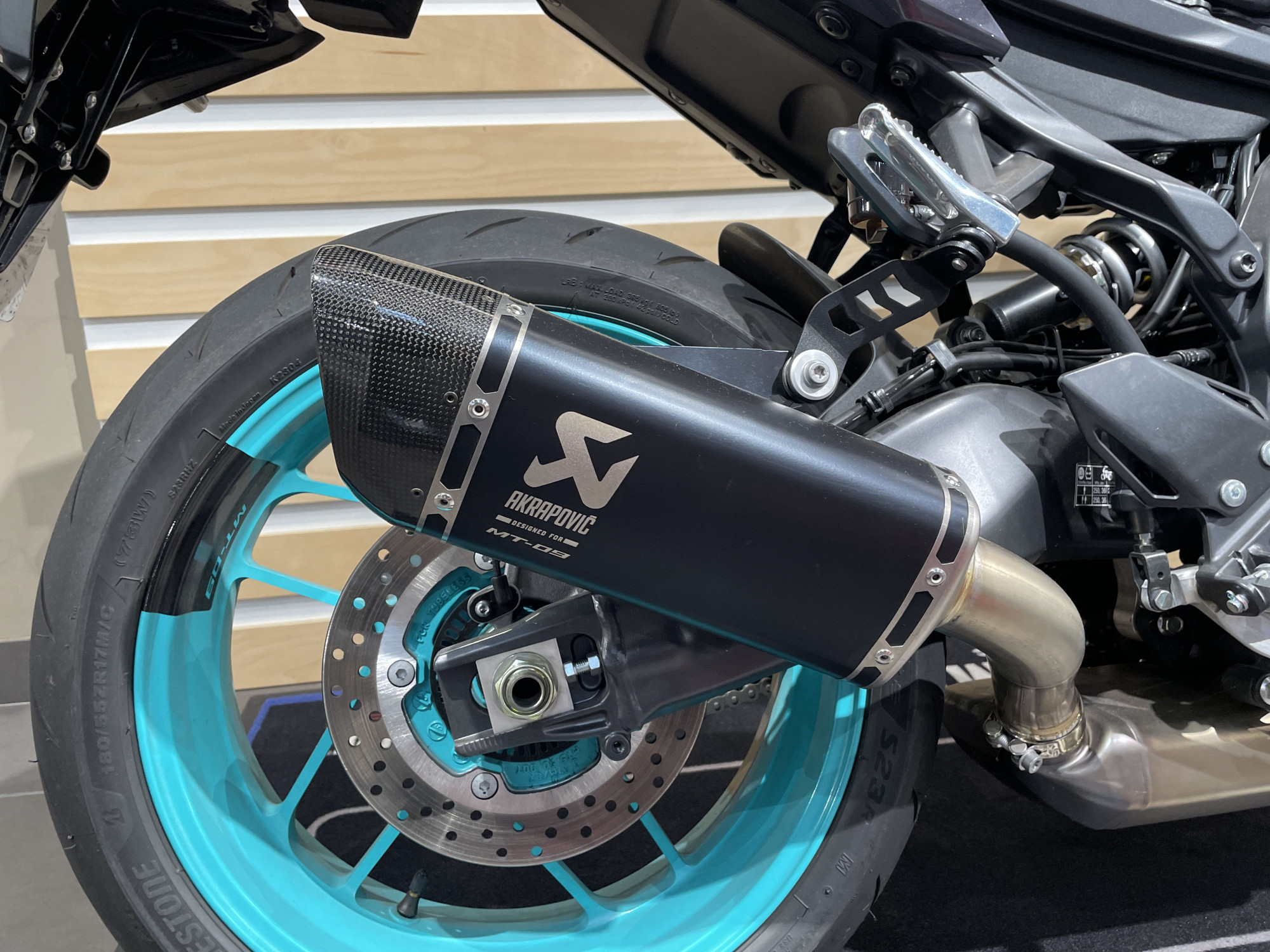 YAMAHA MT-09 Y-AMT – Image 4