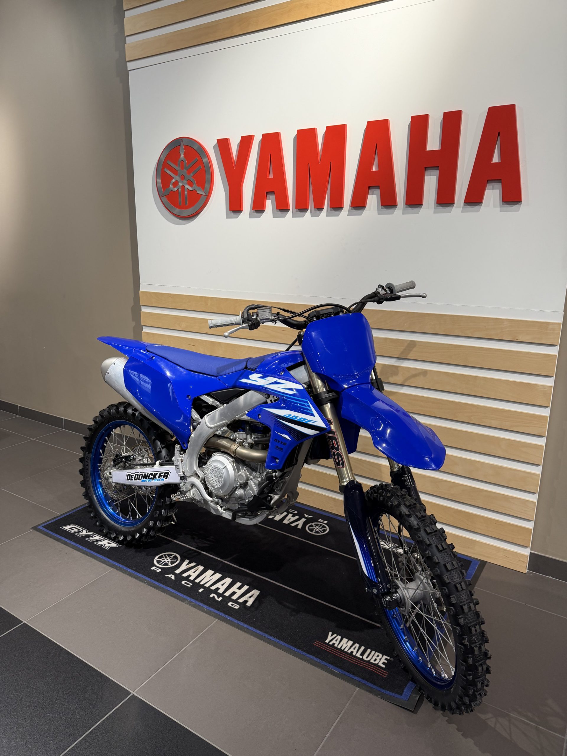 YAMAHA YZ450F – Image 3
