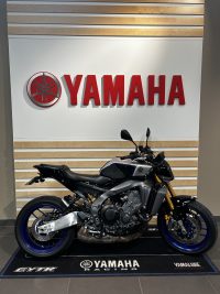 YAMAHA MT-09 SP